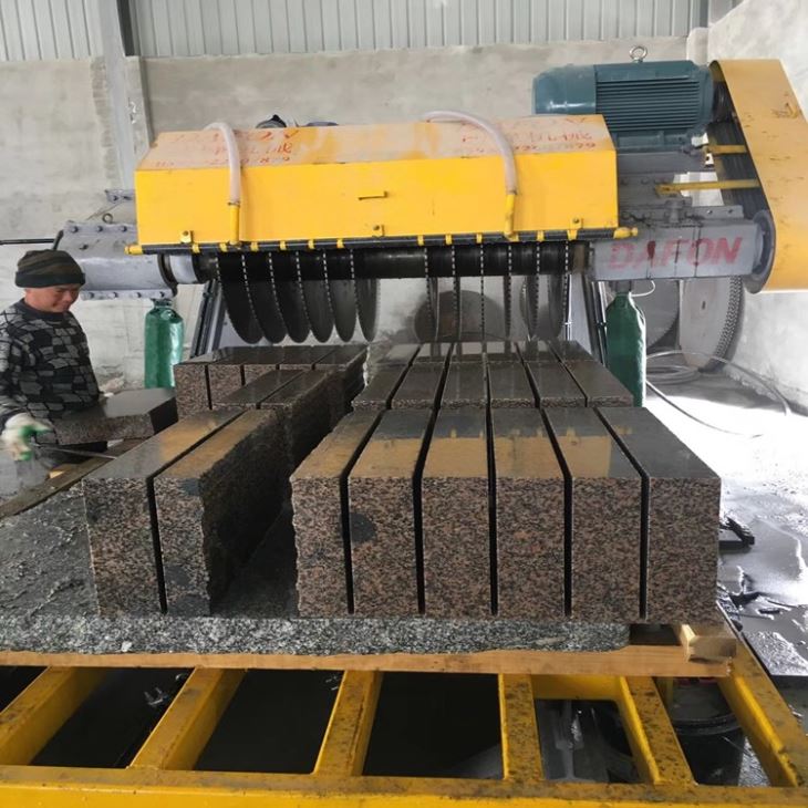 stone saw